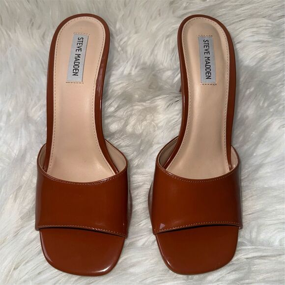 Steve Madden Tolly Women's Cognac Patent Stiletto Slip in Mules Heels Size 9 - Picture 2 of 11